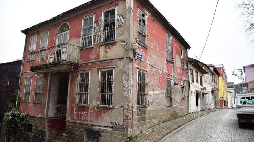 Selahiye&rsquo;de Tarihi Konaklar Restore Edilecek