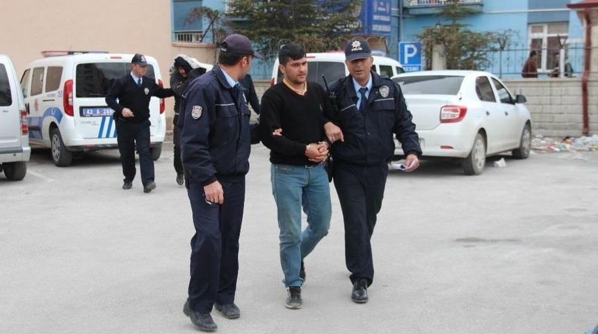 Cezaevi Firarisi Kardeşler Çalıntı Kamyonetle Yakalandı