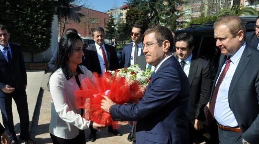 Canikli: Avrupa'da &Ccedil;&ouml;k&uuml;ş Başladı