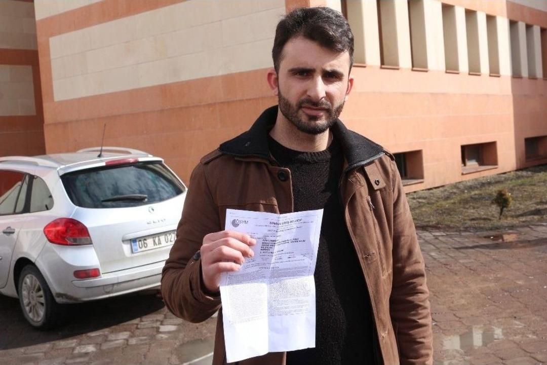 &Ouml;sym&rsquo;nin &rsquo;15 Dakika&rsquo; Kuralında Geciken &Ouml;ğrenciler Mağdur Oldu