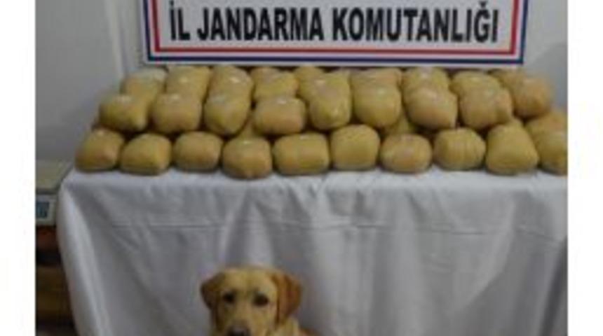 Başkale&rsquo;de 70 Kilo Esrar Ele Ge&ccedil;irildi