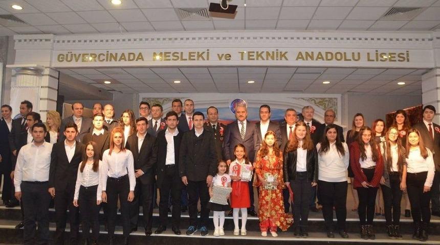 İstiklal Marşı&rsquo;nın Kabul&uuml; Kuşadası&rsquo;nda Kutlandı