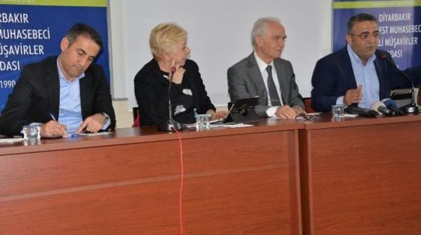 Yaşar Yakış: Sessiz Diplomasi Ile &Ccedil;&ouml;z&uuml;lebilirdi