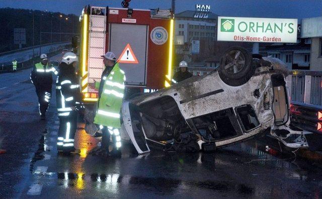 Tekirdağ’da Hafif Ticari Araç Takla Attı: 6 Yaralı