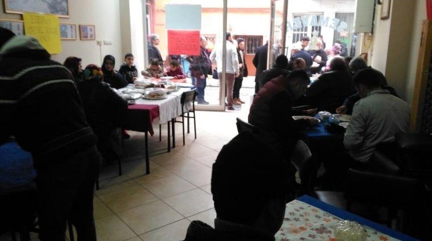 &Ccedil;anakkale&rsquo;de Yaşayan Erzurumlulardan Mevlid