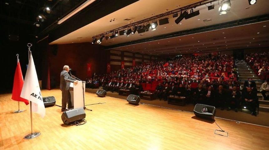 S&uuml;leyman Soylu: "kılı&ccedil;daroğlu Fet&ouml;&rsquo;n&uuml;n Elinde Esirdir"
