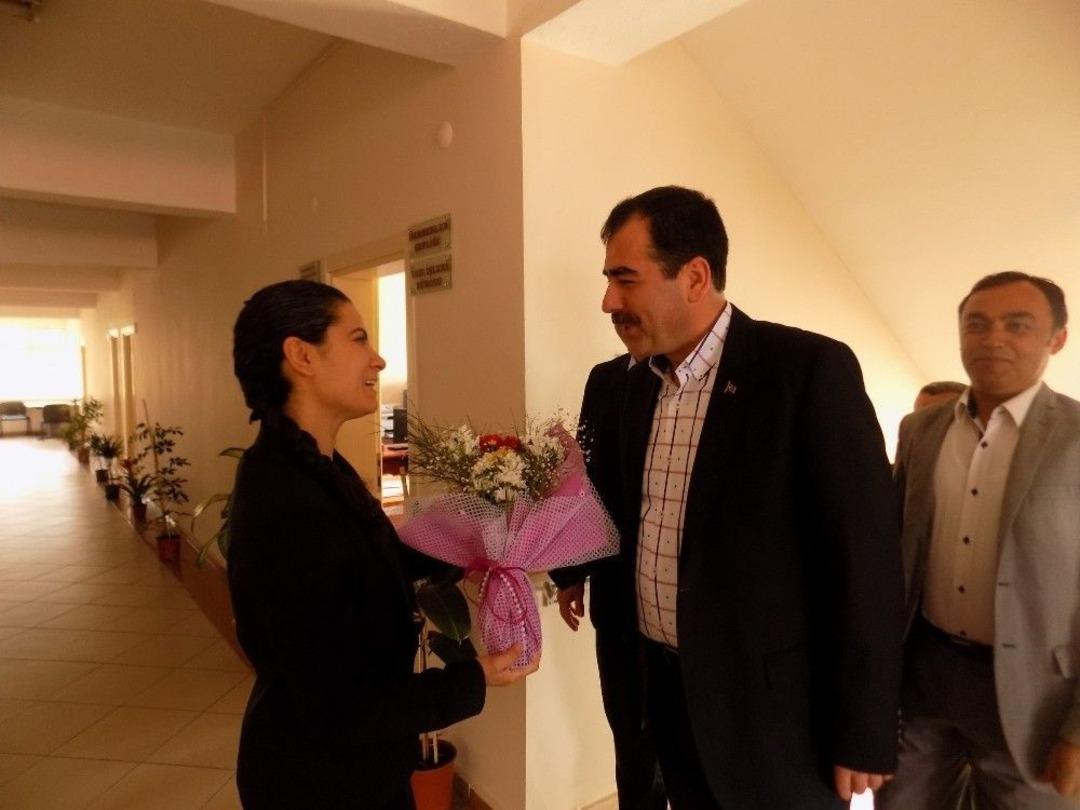 Mehmet Erdem Karacasu&rsquo;da Kadınlar Ve Muhtarlarla Buluştu