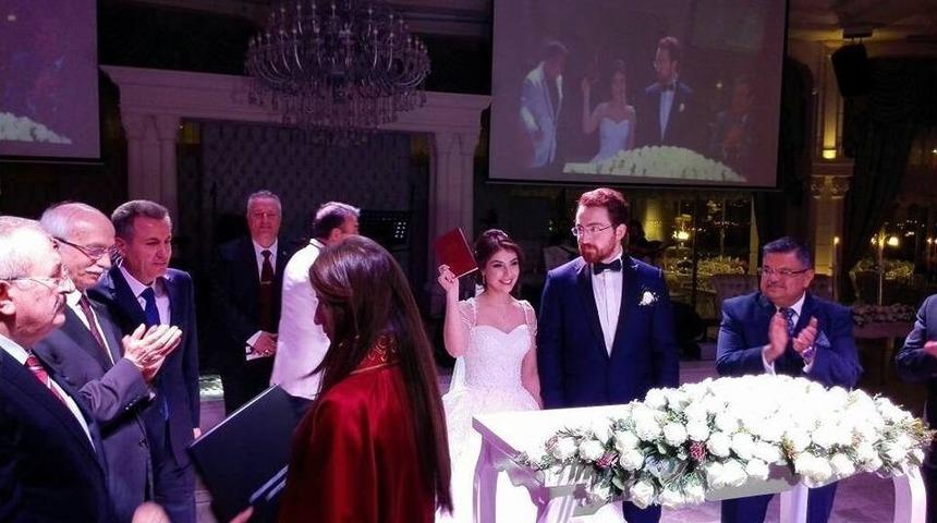 Zafer Paşanın Mutlu G&uuml;n&uuml;