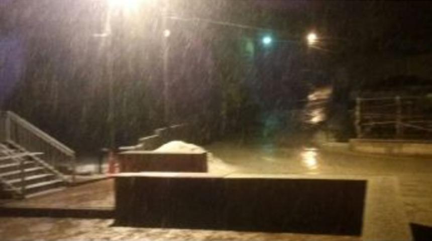 Doğanşehir&rsquo;e Kar Yağdı