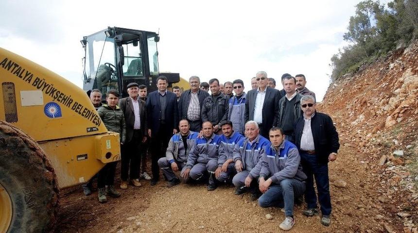 Kaş&rsquo;ın Sahil Aklar, Yeni Bir Yolla Yayla Aklar&rsquo;a Bağlanıyor
