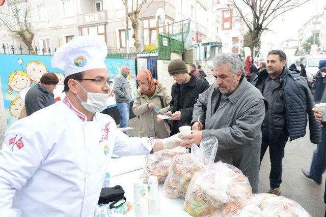 Tuzla Belediyesi’nden Ygs Adaylarına Çorba İkramı