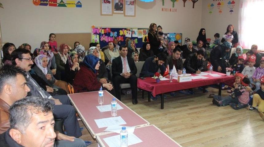 İstiklal Marşını Güzel Okuma Yarışması Yapıldı