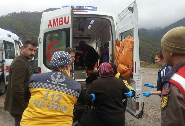 Karabük’te Trafik Kazası: 3 Yaralı