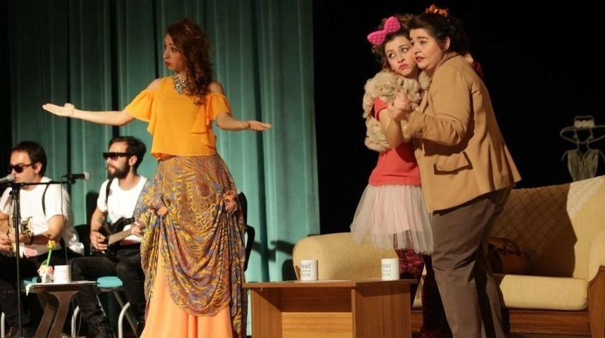 Ka(e)derli Kadınlar Kul&uuml;b&uuml; Seyirci İle Buluştu