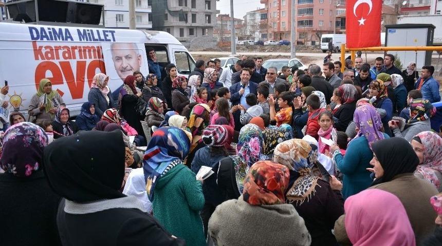 Başkan Yazgı Paşacık Ve Meydan Mahallesi Sakinleriyle Buluştu