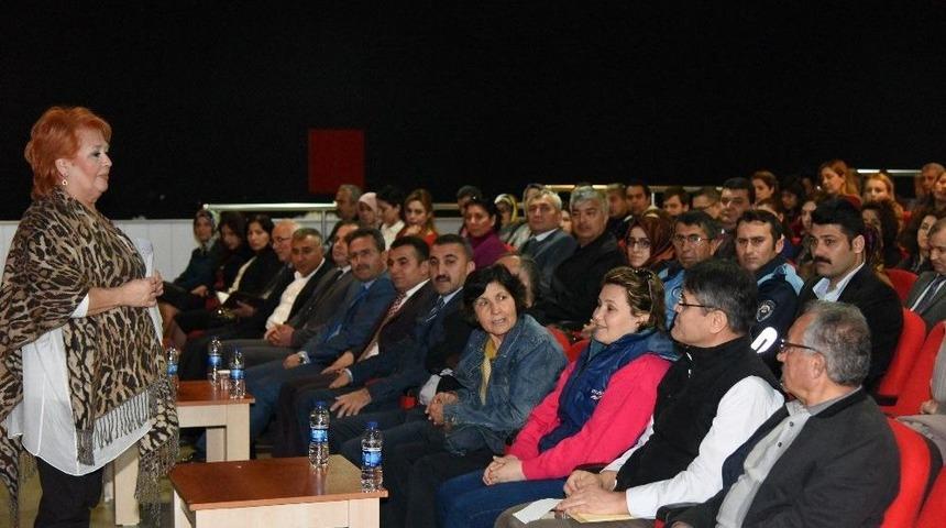 Alanya Belediyesi Personeline Y&ouml;nelik Eğitimler Devam Ediyor