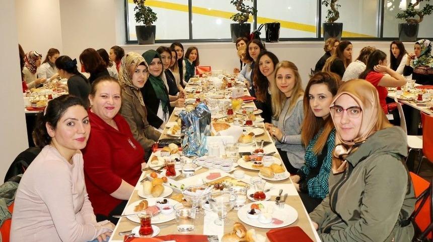 Bursagaz Kadın &Ccedil;alışanlarıyla Buluştu
