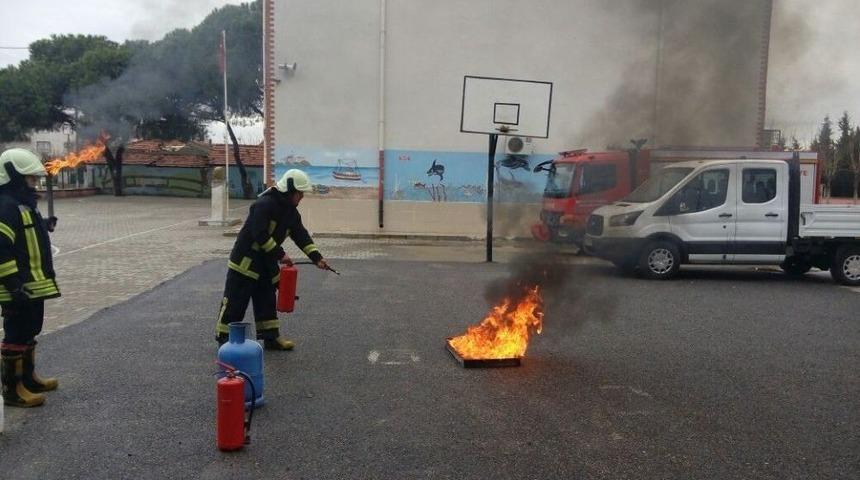 Akhisar&rsquo;da 25 Okula Yangın Eğitimi