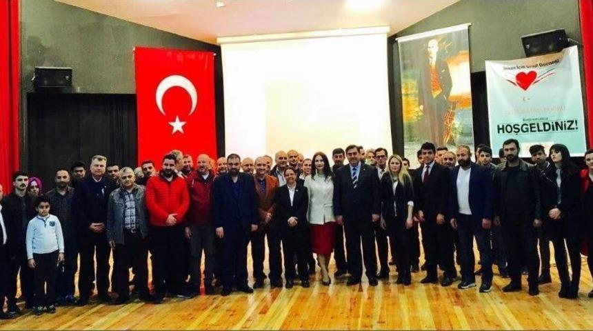 Ak Parti Eski Milletvekili Cumhurbaşkanlığı Sistemini Anlattı