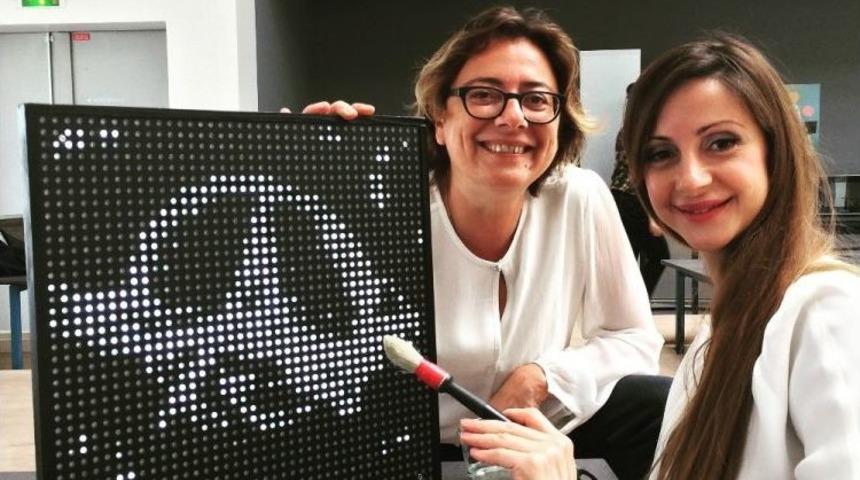 Tasarımcı Ayşe &Ouml;ren&rsquo;e Fransa&rsquo;dan &rsquo;geleceğin Lideri&rsquo; &Ouml;d&uuml;l&uuml;