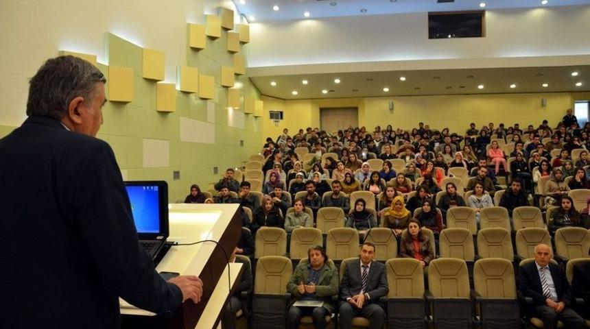 İstiklal Marşının Kabul&uuml;n&uuml;n Yıld&ouml;n&uuml;m&uuml; Programı D&uuml;zenlendi