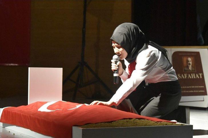 Milli Şair Gümüşhane’de Anıldı G4