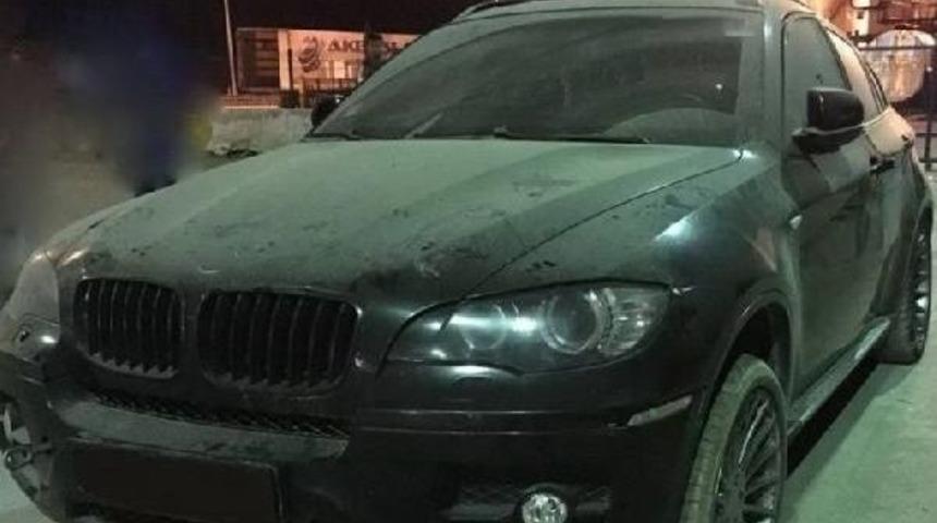 Amasya&rsquo;Da Tır Dorsesinden Ka&ccedil;ak Otomobil &Ccedil;ıktı