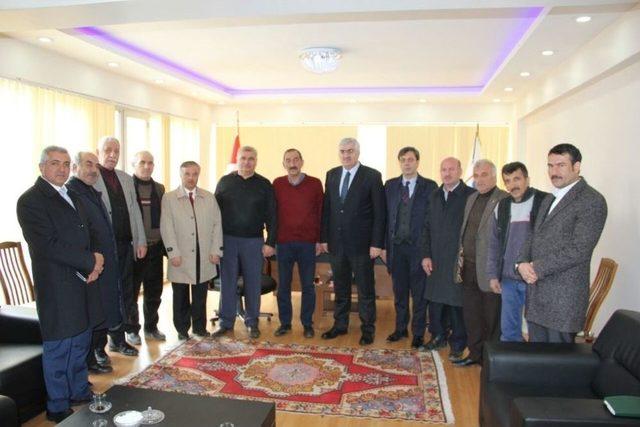 Ak Parti Erzurum İl Başkanı Mehmet Emin Öz;