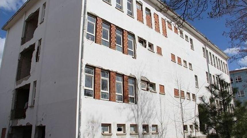 Eski Halk Kütüphanesi Binası Okula Dönüştürülüyor