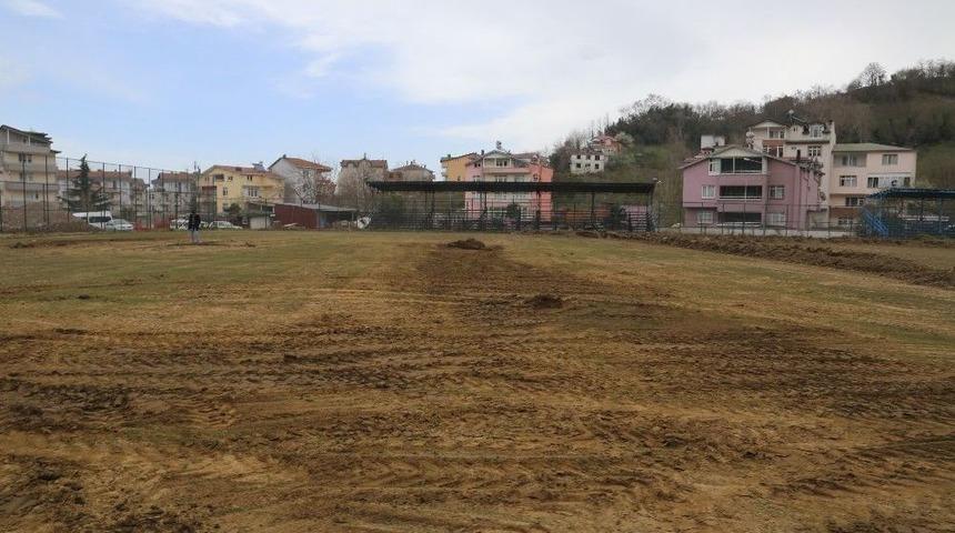 Selden Zarar G&ouml;ren Spor Tesisleri Yenileniyor