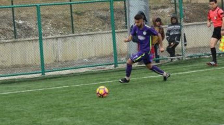 Hakkarispor, Diyarbakır Ekibini Mağlup Etti