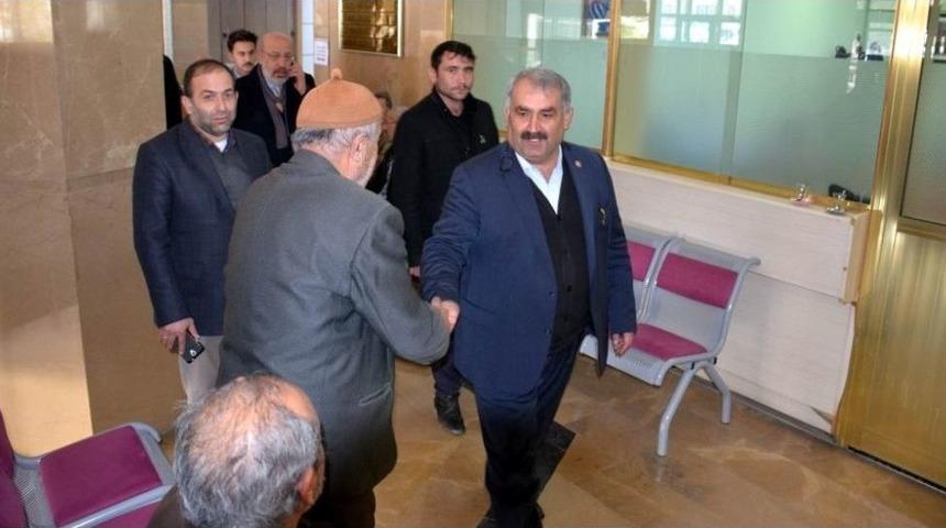 Milletvekili Etyemez, Referandum &Ccedil;alışmalarını S&uuml;rd&uuml;r&uuml;yor