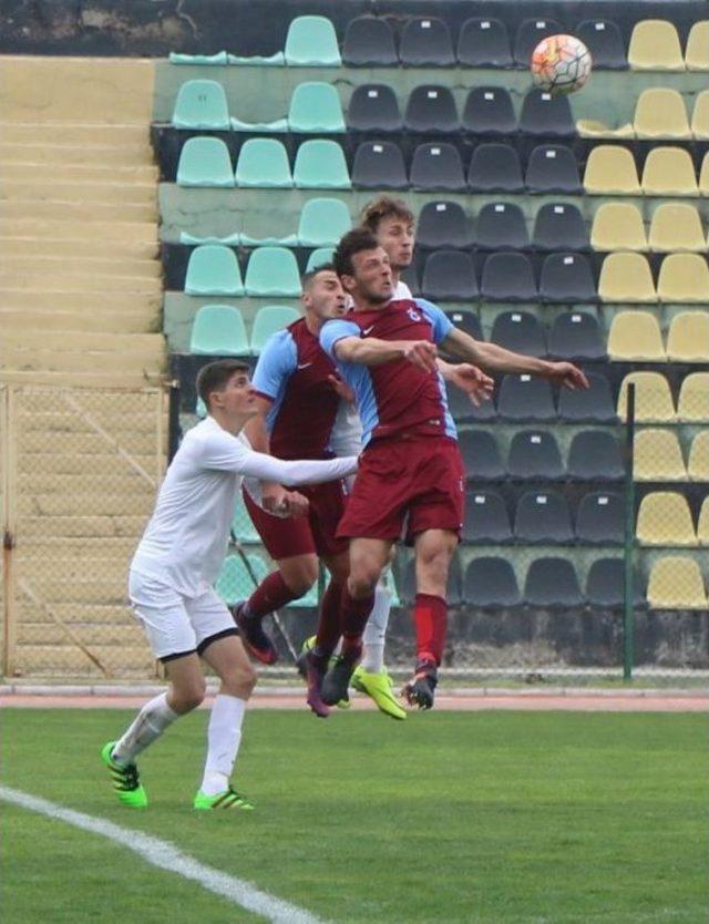 Akhisar Belediyespor Ve Trabzonspor U21 Takımları Yenişemedi