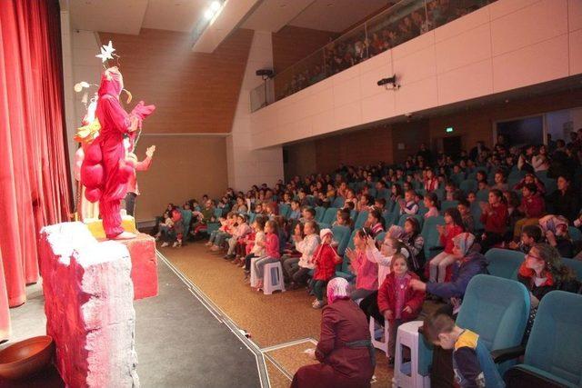 Bozüyük’te Çocuklar Karıncaların Dünyasına Sihirli Bir Yolculuk Yaptı