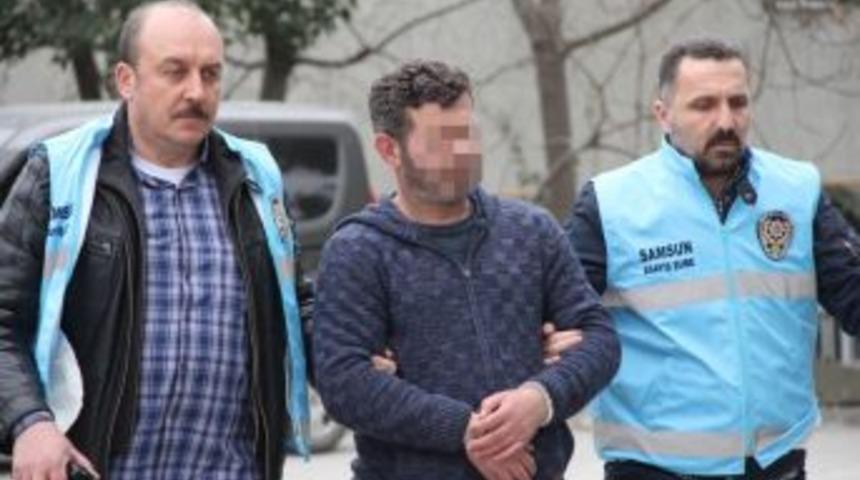 Davet &Uuml;zerine Gittiği Evde Parası Ve Telefonu Gasp Edildi