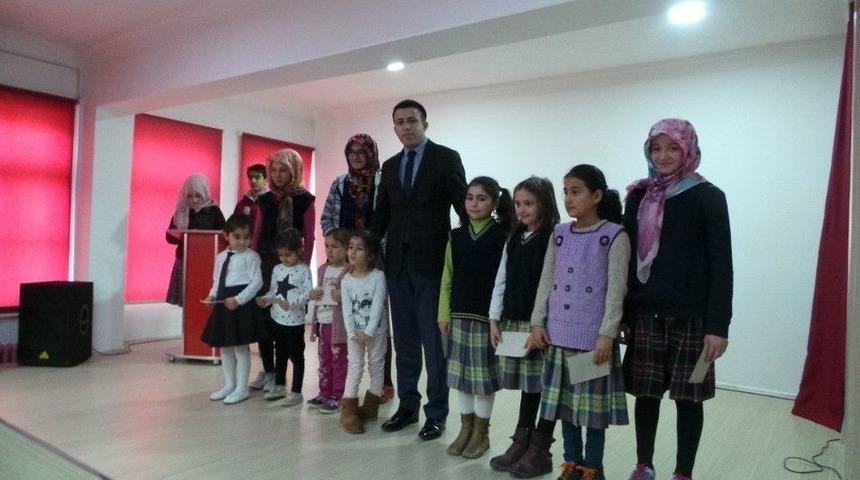 &Ccedil;avdarhisar&rsquo;da İstiklal Marşını G&uuml;zel Okuma Yarışması