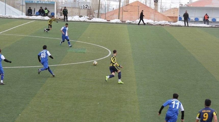 Başkale Gen&ccedil;likspor, Ağrı Ekibine Yenildi