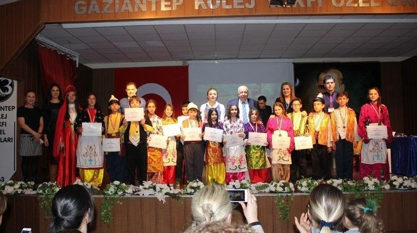 15 Birincisi Olan İstiklal Marşı Okuma Yarışması