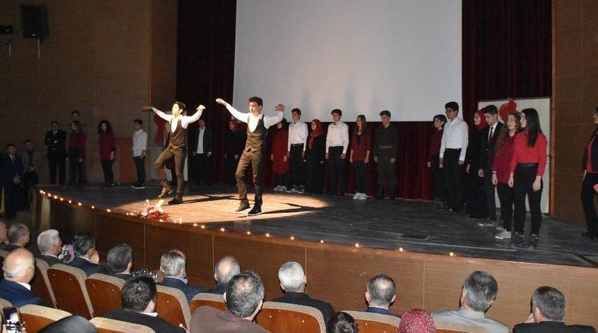 İstiklal Marşı&rsquo;nın 96. Yıld&ouml;n&uuml;m&uuml; Kutlandı