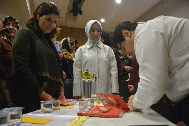 Bakan Tüfenkci’nin Eşi Esra Tüfenkci Kadınlarla Bir Araya Geldi