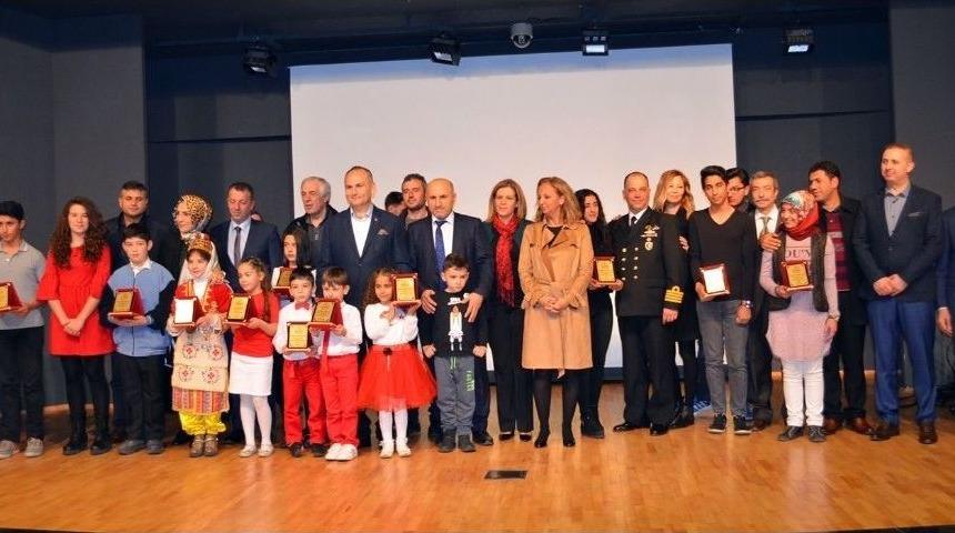 Didim&rsquo;de İstiklal Marşı&rsquo;nın Kabul&uuml;n&uuml;n 96. Yıl D&ouml;n&uuml;m&uuml; Kutlandı