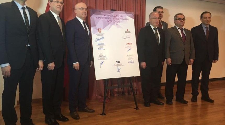 Hacettepe &Uuml;niversitesi Savunma Sanayiine Nitelikli Ar-ge Elemanı Yetiştirecek