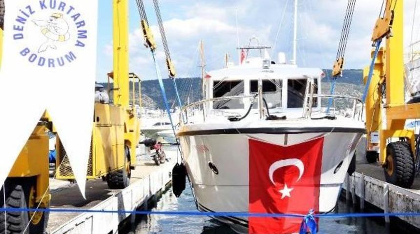 Deniz Ambulansı 'yaşam' T&ouml;renle Hizmete Alındı