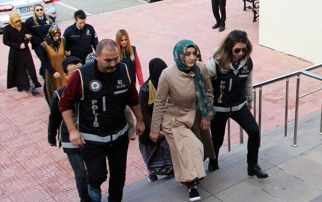 Bylock Operasyonunda 5 ’fetö Ablası’ Adliyeye Sevk Edildi