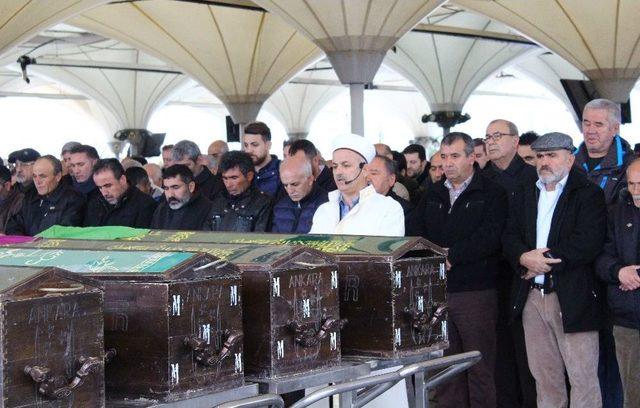 Hüseyin Avni Aker’in Kızı Türkan Aker Köseoğlu Son Yolculuğuna Uğurlandı