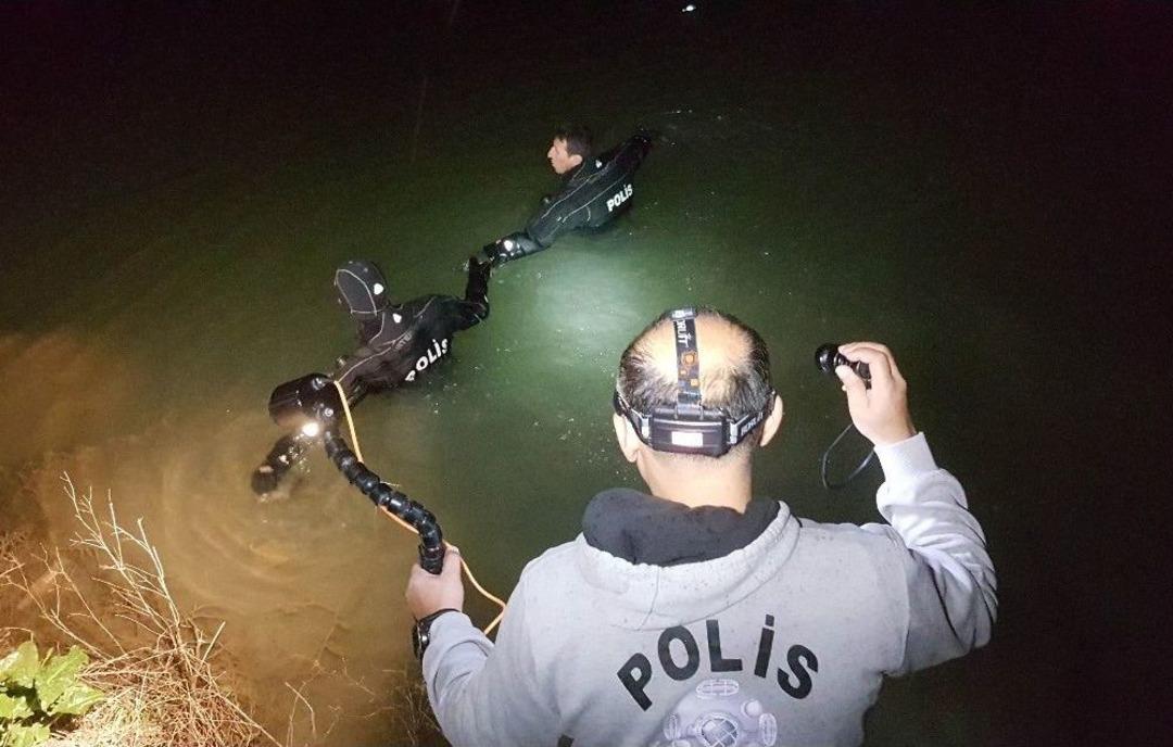 "suriyeli Irmağa Atlayıp Kayboldu" İhbarı Polisi Alarma Ge&ccedil;irdi