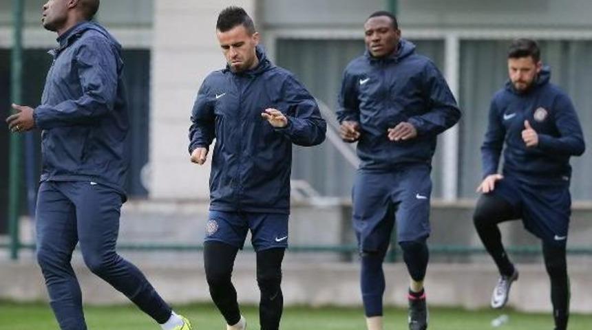 Osmanlıspor, Kasımpaşa Hazırlıklarına Başladı