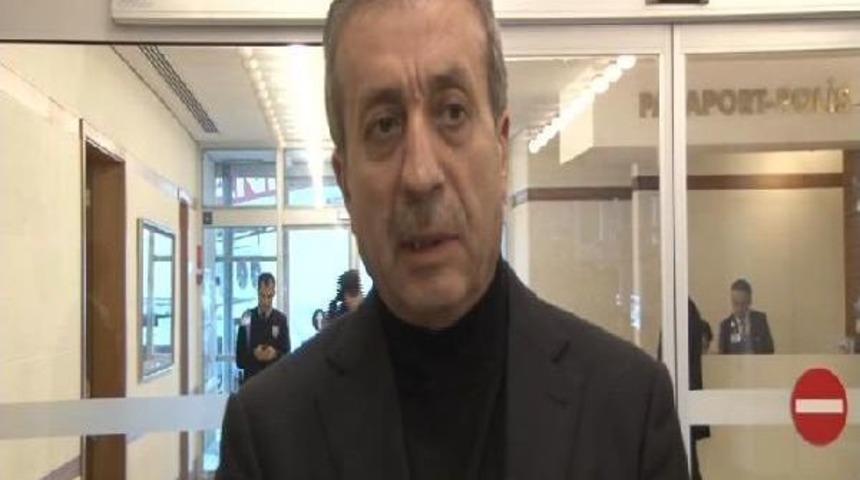 Mehdi Eker: Almanya, Hollanda "hayır" Kampanyası D&uuml;zenliyor. Almanya'yı Hollanda'yı Niye Ilgilendiriyor?"