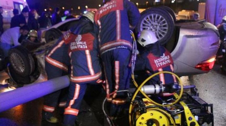 Sefak&ouml;y'de Trafik Kazası: 1 &Ouml;l&uuml;