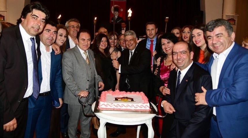 Emlak&ccedil;ıların 18. Yıl Gururu